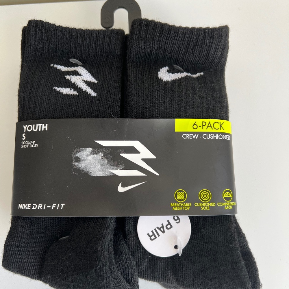Bundle of Socks, 6 Pair